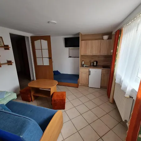 Tmt Goscinne Z Aneksami Kuchennymi Kąty Rybackie